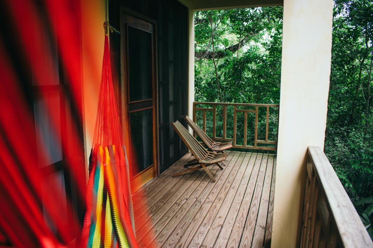 Amber Sunset Jungle Resort San Ignacio Exterior photo