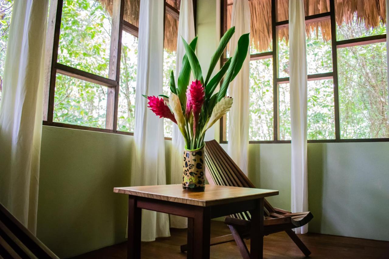 Amber Sunset Jungle Resort San Ignacio Exterior photo